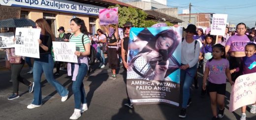 Жители Уруапана требуют справедливости за пропавших женщин